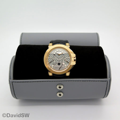Alternative view of Harry Winston Ocean Triple Grande Chronograph