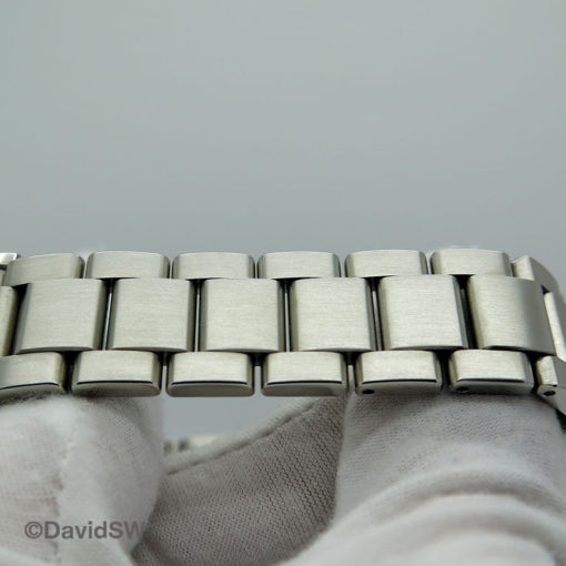 Grand Seiko SBGM239 Automatic GMT Limited Edition for Hodinkee - Image 8