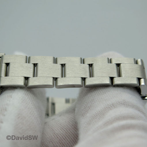 Rolex 176200 Oyster Perpetual 26mm with Black Dial - Image 7