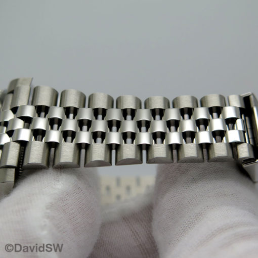 Rolex 126710BLNR GMT Master II on Jubilee - Image 6
