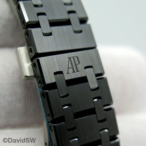 Audemars Piguet 77350CE Royal Oak Ceramic 34mm - Image 9