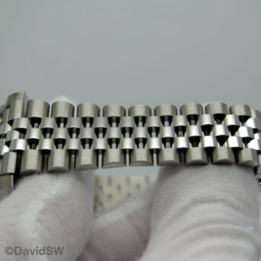 Rolex 126710BLNR GMT Master II on Jubilee - Image 8
