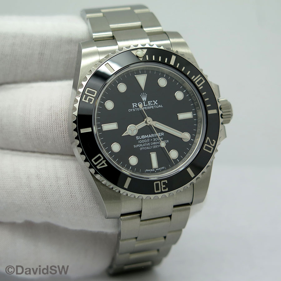 Rolex 114060 Submariner No Date
