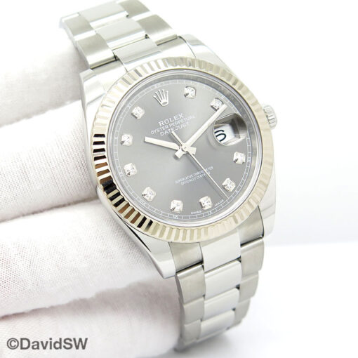 23 02 10 28