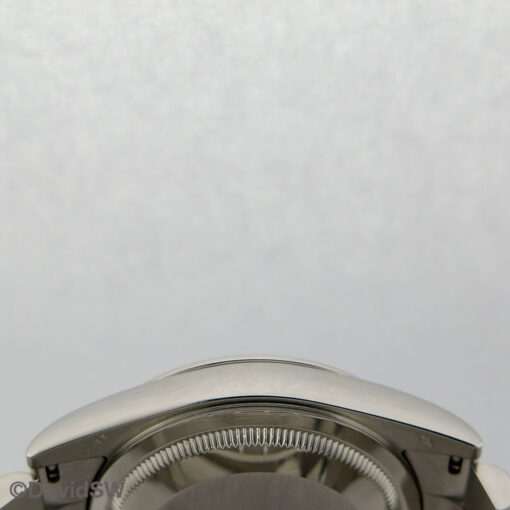 23 03 29 144