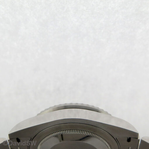 23 05 22 54