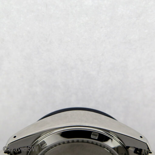 23 05 25 86
