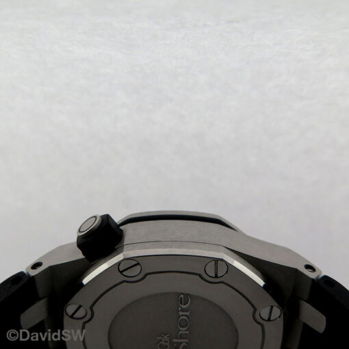 Audemars Piguet 15703ST Royal Oak Offshore Diver with Black Dial - Image 6