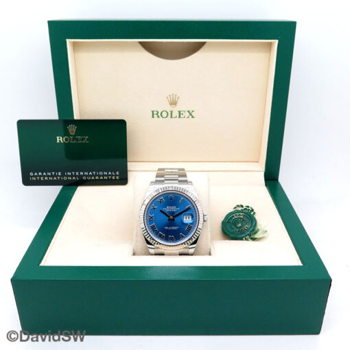Rolex 126334 Datejust 41 with Azzurro Blue Roman Dial on Oyster - Image 2