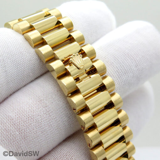 Rolex 128238 Day Date 18K Yellow Gold with Champagne Stick Dial - Image 7