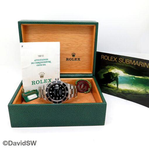 Rolex 16610LN Submariner - Image 2