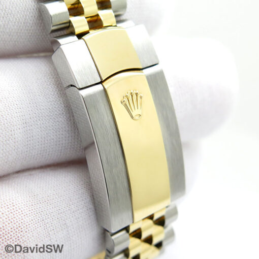 Rolex 326933 Skydweller 18K/SS with Black Dial on Jubilee - Image 7