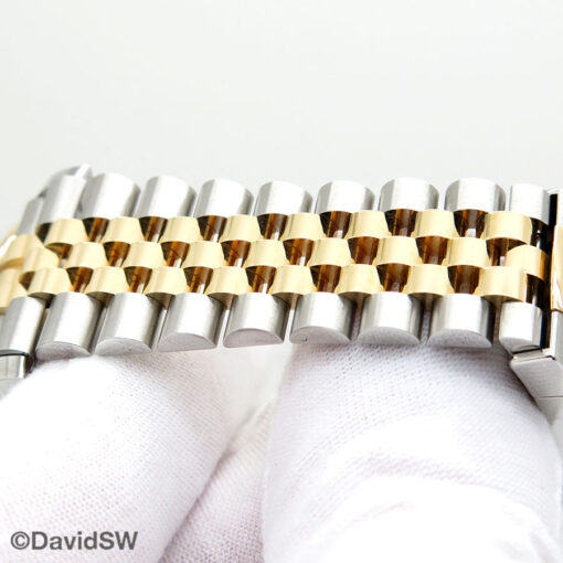 Rolex 326933 Skydweller 18K/SS with Black Dial on Jubilee - Image 6