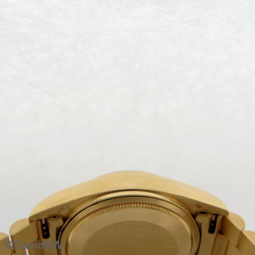 Rolex 18038 Day Date 18K Yellow Gold with Champagne Stick Dial - Image 5