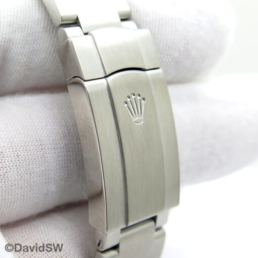 Rolex 124300 Oyster Perpetual 41 with Green Dial - Image 7