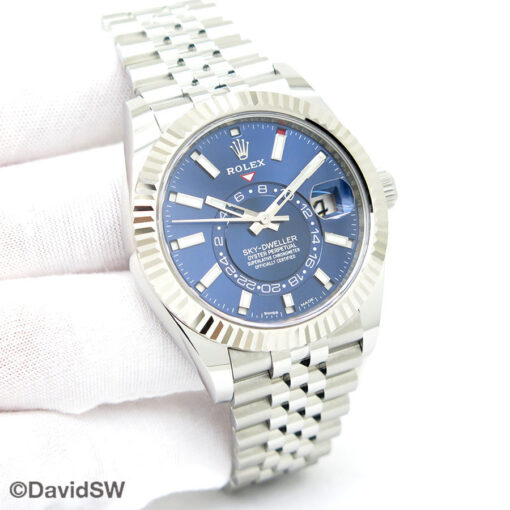 Rolex 326934 Skydweller with Blue Dial on Jubilee