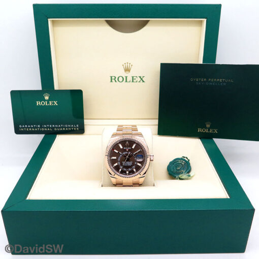 Rolex 326935 Skydweller 18K Rose Gold with Chocolate Dial - Image 2