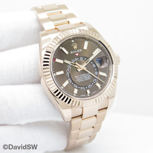 Rolex 326935 Skydweller 18K Rose Gold with Chocolate Dial