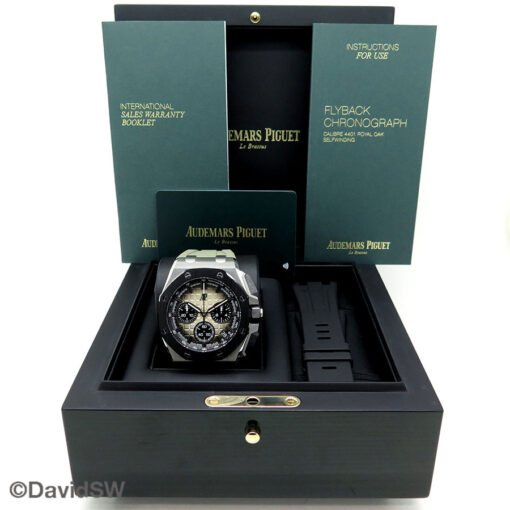 Audemars Piguet 26420SO Royal Oak Offshore Chronograph with Smoked Taupe Dial - Image 2