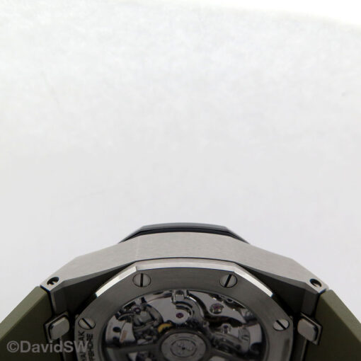 Audemars Piguet 26420SO Royal Oak Offshore Chronograph with Smoked Taupe Dial - Image 6