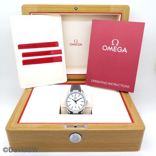 Omega Seamaster Aqua Terra 150m with Silver Dial 38mm on Strap - Image 2