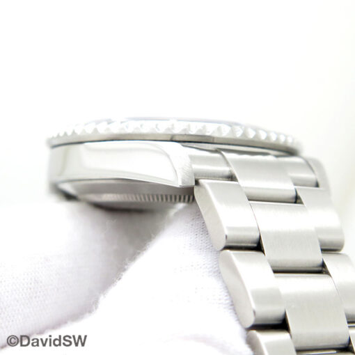 Rolex 16610LN Submariner - Image 9