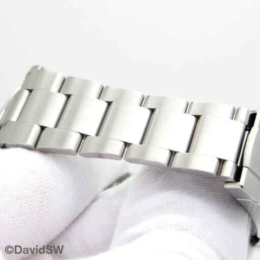 Rolex 124300 Oyster Perpetual 41 with Green Dial - Image 8