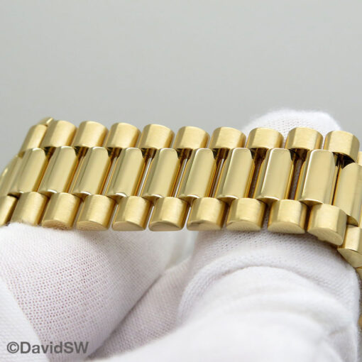 Rolex 228238 Day Date 40 18K Yellow Gold with Silver Roman Dial - Image 6