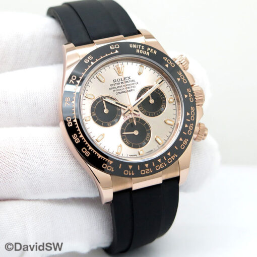 Rolex 116515LN Cosmograph Daytona 18K Rose Gold with Sundust Dial
