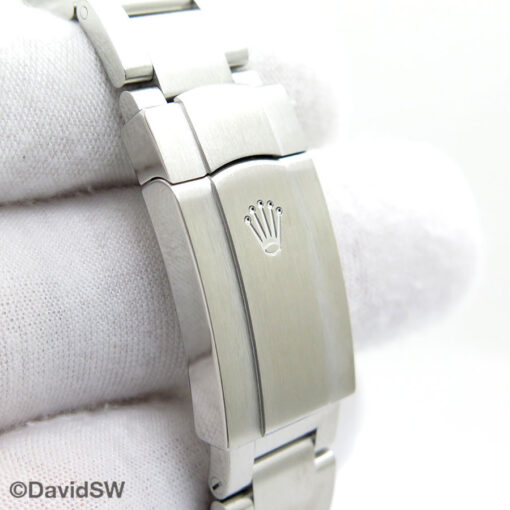 Rolex 126000 Oyster Perpetual 36mm with Celebration Motif Dial - Image 6