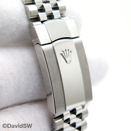 Rolex 126334 Datejust 41 with Mint Green Stick Dial on Jubilee - Image 7