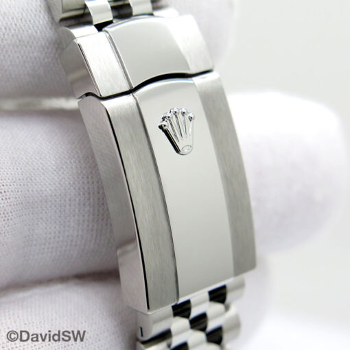Rolex 126334 Datejust 41 with Mother of Pearl Diamond Dial on Jubilee - Image 7