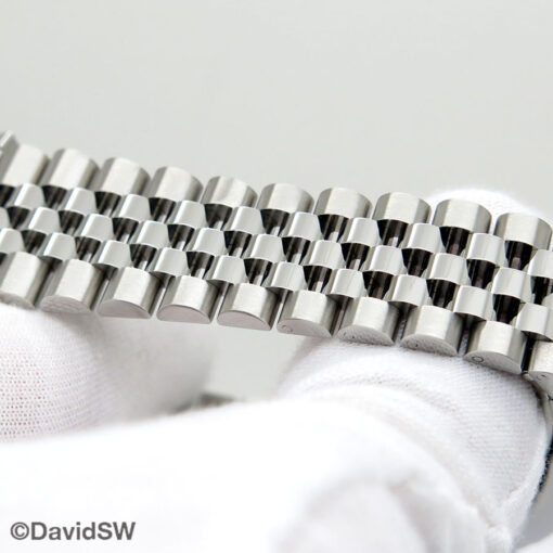 Rolex 126334 Datejust 41 with Mother of Pearl Diamond Dial on Jubilee - Image 6