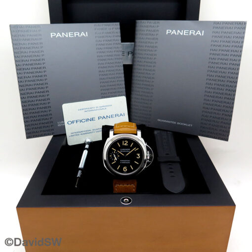 Panerai PAM 001 Luminor Marina Firenze Florence Boutique Exclusive - Image 2