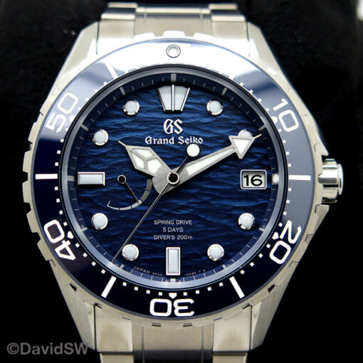 Grand Seiko SLGA023 Evolution 9 Spring Drive Ushio Titanium Diver - Image 3