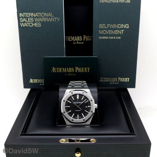 Audemars Piguet 15400ST Royal Oak with Black Dial - Image 2
