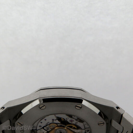 Audemars Piguet 15400ST Royal Oak with Black Dial - Image 6