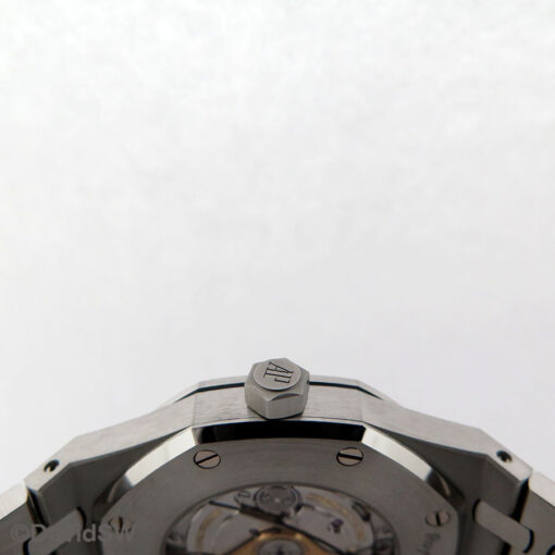 Audemars Piguet 15400ST Royal Oak with Black Dial - Image 5