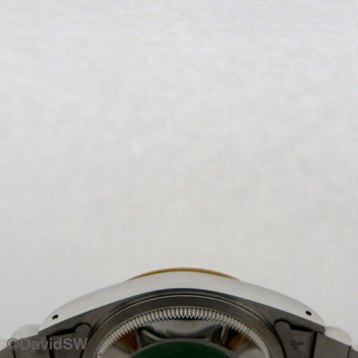 Rolex 16233 Datejust 18K/SS with Champagne Stripe Motif Dial on Jubilee - Image 6