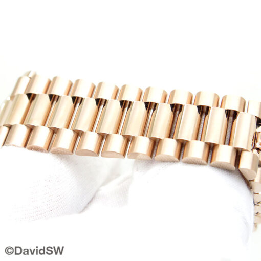 Rolex 228235 Day Date 40 18K Rose Gold with Olive Green Dial - Image 8