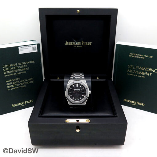 Audemars Piguet 15400ST Royal Oak with Black Dial - Image 2