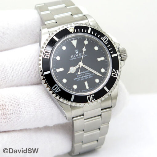 Rolex 14060M Submariner No Date