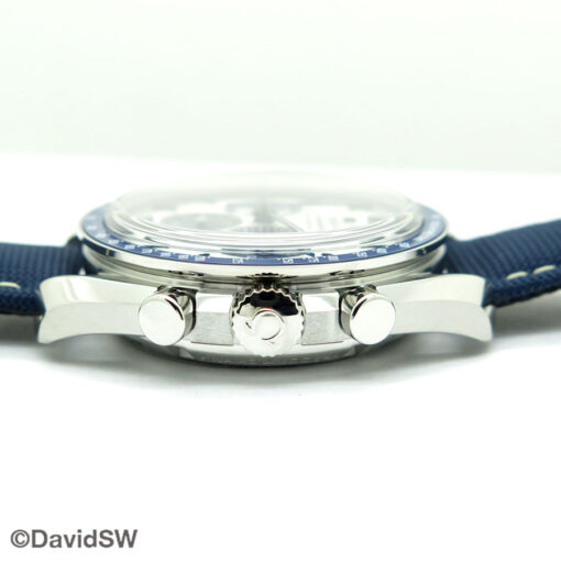 Omega Speedmaster 50th Anniversary Chronograph “Silver Snoopy Award” - Image 5