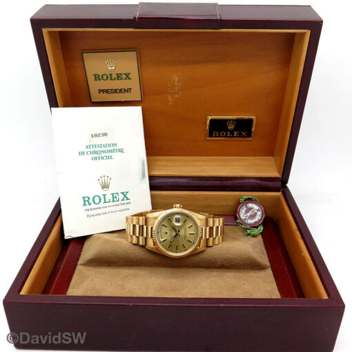 Rolex 18238 Day Date 18K Yellow Gold with Champagne Stick Dial - Image 2