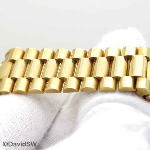 Rolex 18238 Day Date 18K Yellow Gold with Champagne Stick Dial - Image 11