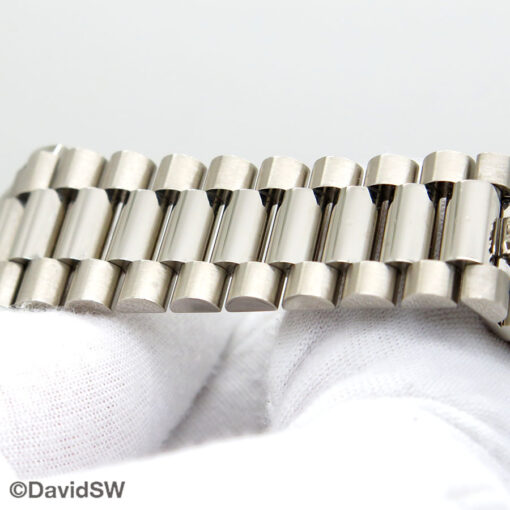 Rolex 128239 Day Date 36 18K White Gold with Blue Ombre Diamond Dial - Image 8