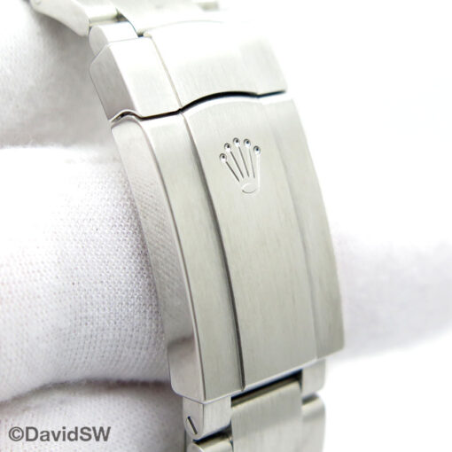 Rolex 124300 Oyster Perpetual 41 with Green Dial - Image 7