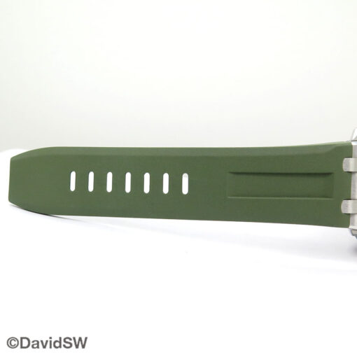 Audemars Piguet 15720ST Royal Oak Offshore Diver with Khaki Green Dial - Image 8