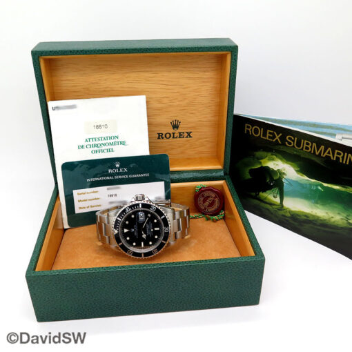 Rolex 16610LN Submariner - Image 2