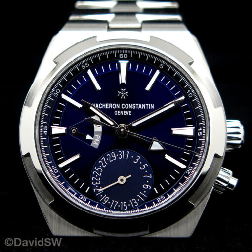 Vacheron Constantin 7900V Overseas Dual Time with Blue Dial - Image 3